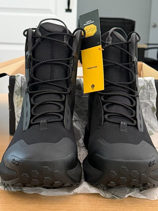 New in Box Under Armour Charged Valsetz Tactical Combat Boots 10.5 (4E) main image 9